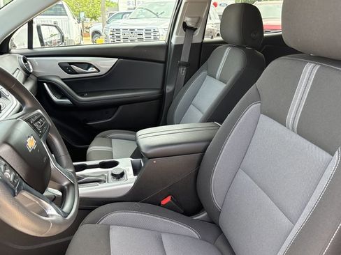 Used 2024 Chevrolet Blazer LT w/ Convenience Package FWD image 5