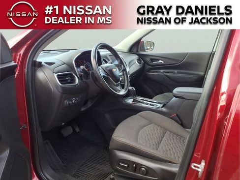 Used 2020 Chevrolet Equinox LT image 24