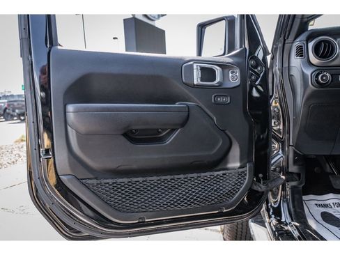 Used 2023 Jeep Wrangler Unlimited Sport image 6