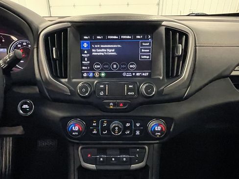 Used 2024 GMC Terrain AT4 AWD/4WD image 40