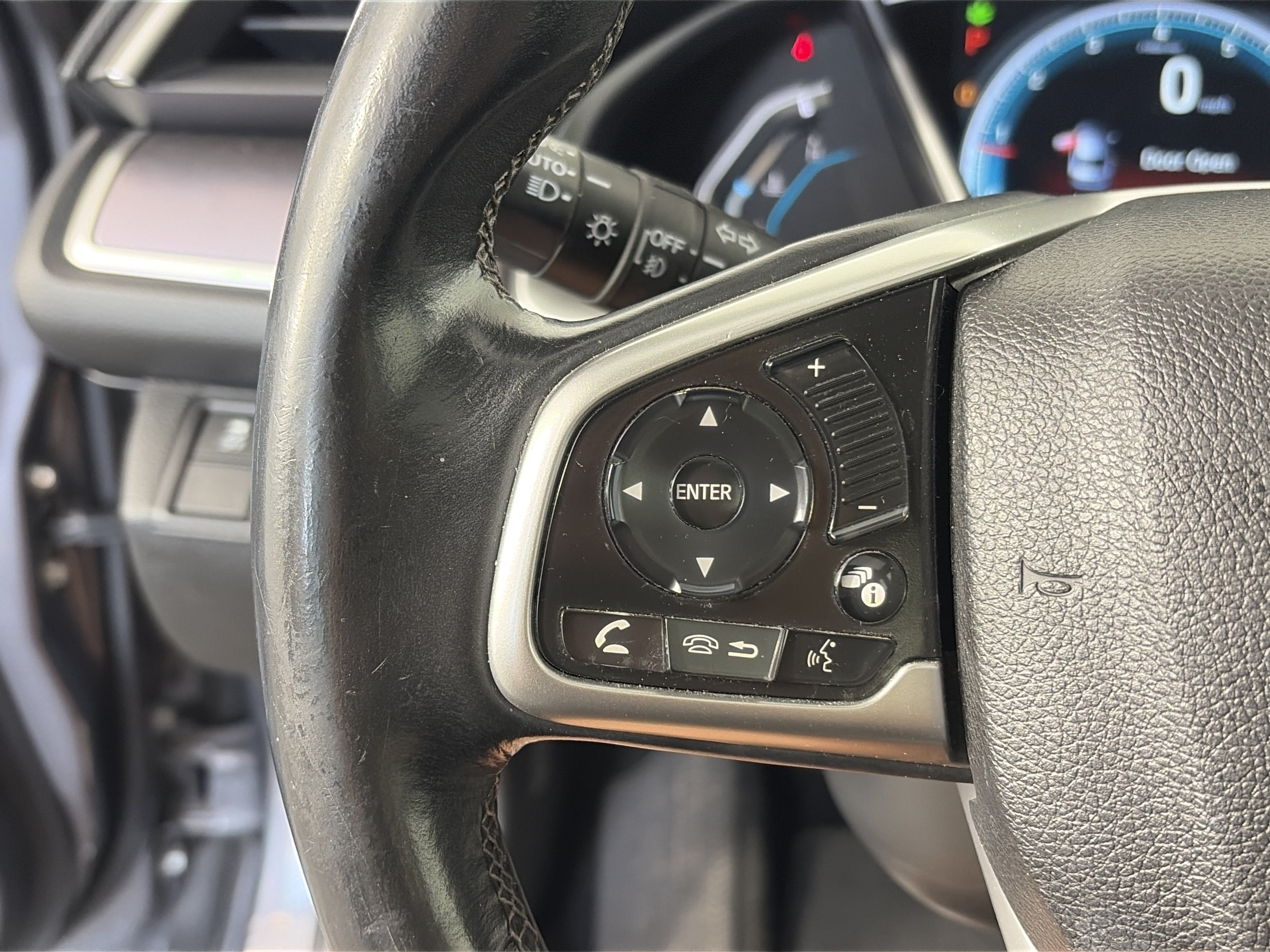 Used 2018 Honda Civic EX-T image 26