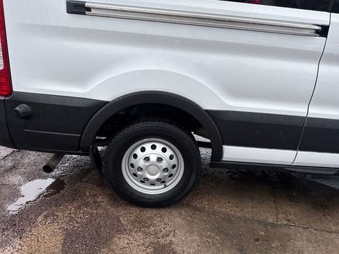 Certified 2024 Ford Transit 350 XLT AWD/4WD image 24