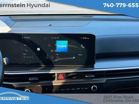 Used 2024 Kia Sorento S image 9