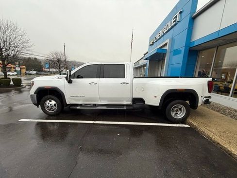 Used 2020 GMC Sierra 3500 SLT w/ SLT Premium Plus Package image 5