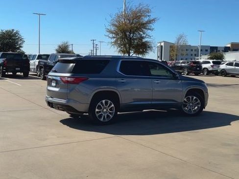 Used 2020 Chevrolet Traverse Premier w/ LPO, Floor Liner Package image 8