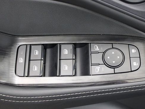 New 2026 Nissan Rogue SV FWD image 16