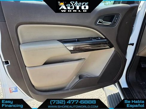 Used 2016 GMC Canyon SLE AWD/4WD image 12