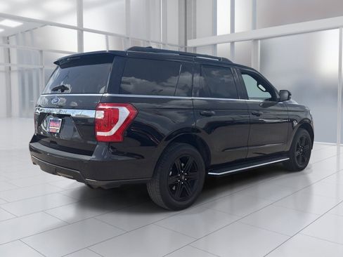 Used 2020 Ford Expedition XLT w/ Equipment Group 202A RWD image 5
