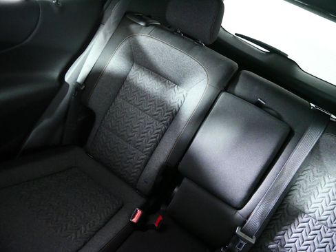 Used 2023 Chevrolet Equinox LT AWD/4WD image 12