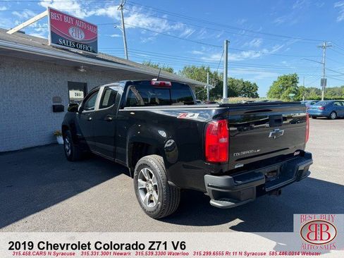 Used 2019 Chevrolet Colorado Z71 AWD/4WD image 5
