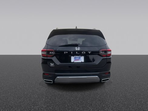 Certified 2026 Honda Pilot EX-L image 8
