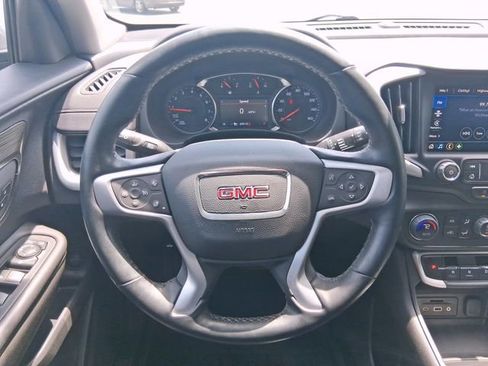 Used 2023 GMC Terrain SLT w/ LPO, Floor Liner Package AWD/4WD image 20