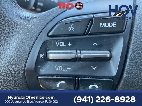 Used 2020 Hyundai Elantra SEL FWD image 18
