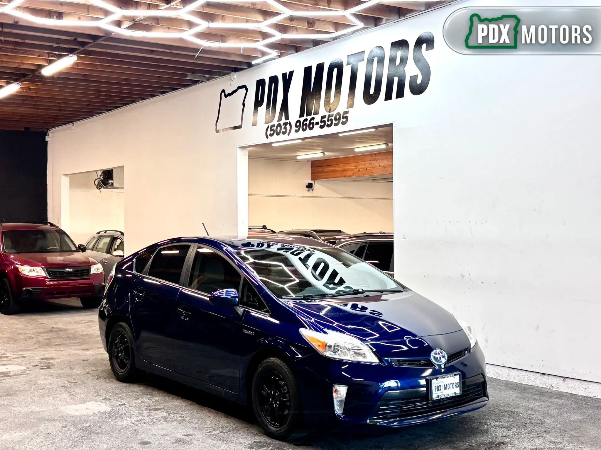 Used 2012 Toyota Prius Three FWD image 1