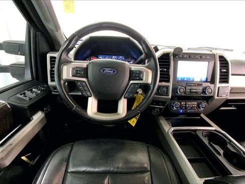 Used 2021 Ford F250 Lariat w/ Lariat Value Package AWD/4WD image 14