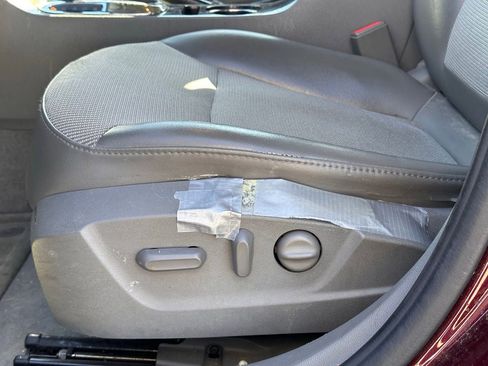 Used 2015 Chevrolet Malibu LT image 27