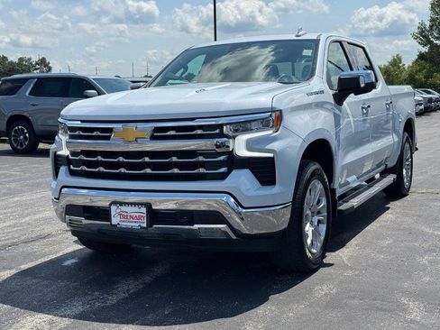 Used 2026 Chevrolet Silverado 1500 LTZ w/ Technology Package AWD/4WD image 8