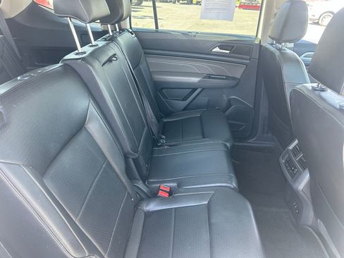 Used 2021 Volkswagen Atlas SEL AWD/4WD image 36