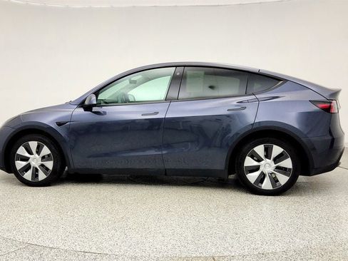 Used 2023 Tesla Model Y Long Range image 8