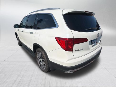 Used 2016 Honda Pilot Touring image 8
