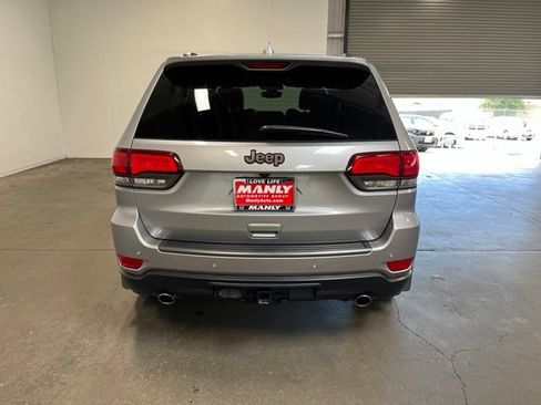 Used 2018 Jeep Grand Cherokee Trailhawk AWD/4WD image 4