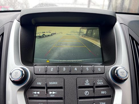 Used 2017 Chevrolet Equinox LS image 21