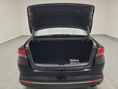 Used 2018 Kia Optima S FWD image 29