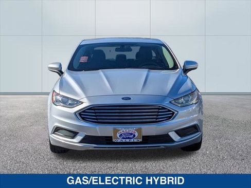 Used 2018 Ford Fusion SE image 8
