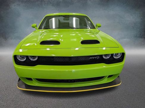 Used 2023 Dodge Challenger SRT Hellcat image 2