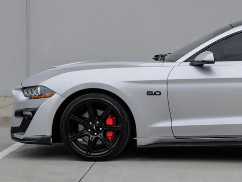 Used 2019 Ford Mustang GT Premium w/ Carbon Sport Interior Package RWD image 17