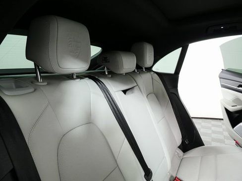 New 2026 Porsche Macan 4S Electric image 23