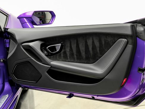 Used 2024 Lamborghini Huracan EVO AWD/4WD image 48