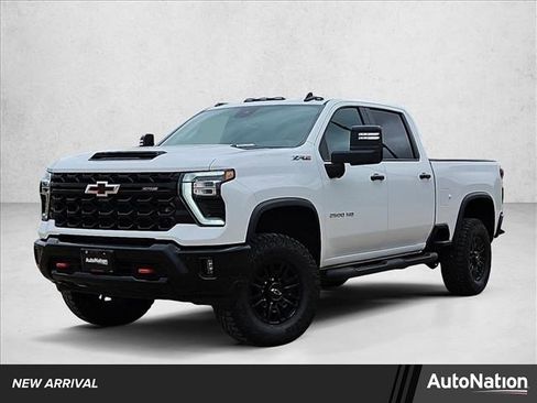Used 2025 Chevrolet Silverado 2500 ZR2 AWD/4WD image 1