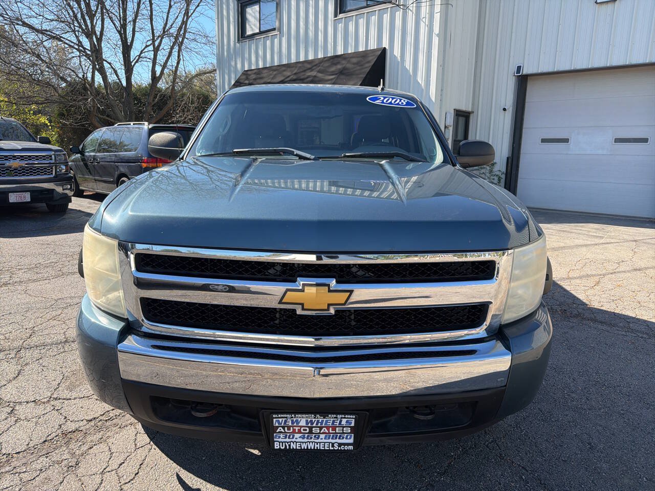 Used 2008 Chevrolet Silverado 1500 W/T w/ Towing Package AWD/4WD image 2
