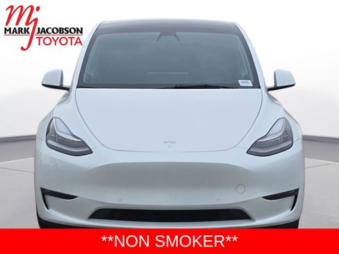 Used 2021 Tesla Model Y Long Range image 2