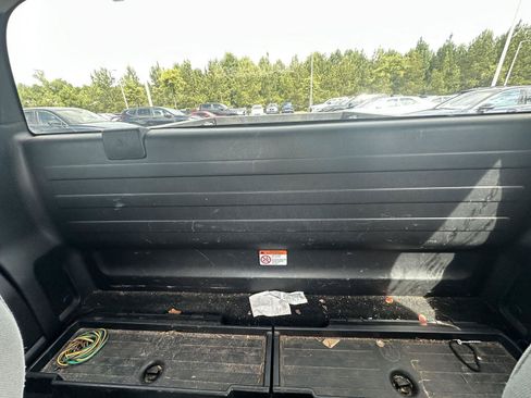 Used 2017 Toyota Tacoma SR RWD image 13