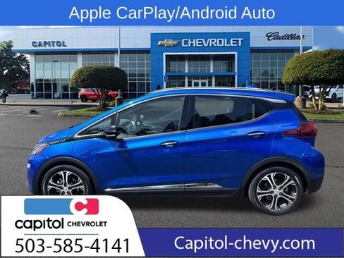 Used 2020 Chevrolet Bolt Premier w/ Infotainment Package FWD image 2