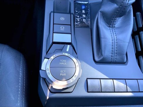 Used 2024 Toyota Tacoma SR5 image 36