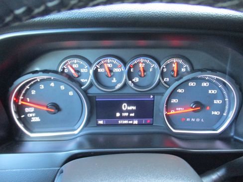 Used 2019 Chevrolet Silverado 1500 LT w/ All-Star Edition AWD/4WD image 18