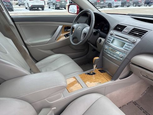Used 2007 Toyota Camry XLE image 19