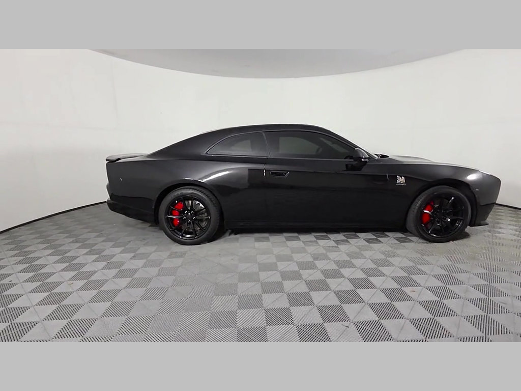 Used 2024 Dodge Charger Daytona Scat Pack w/ Plus Group AWD/4WD image 35