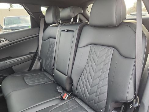 Used 2023 Kia Sportage X-Line w/ X-Line Premium Package image 25