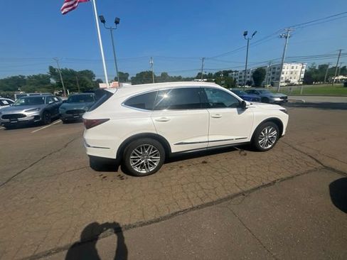 Used 2023 Acura MDX SH-AWD w/ Advance Package image 16