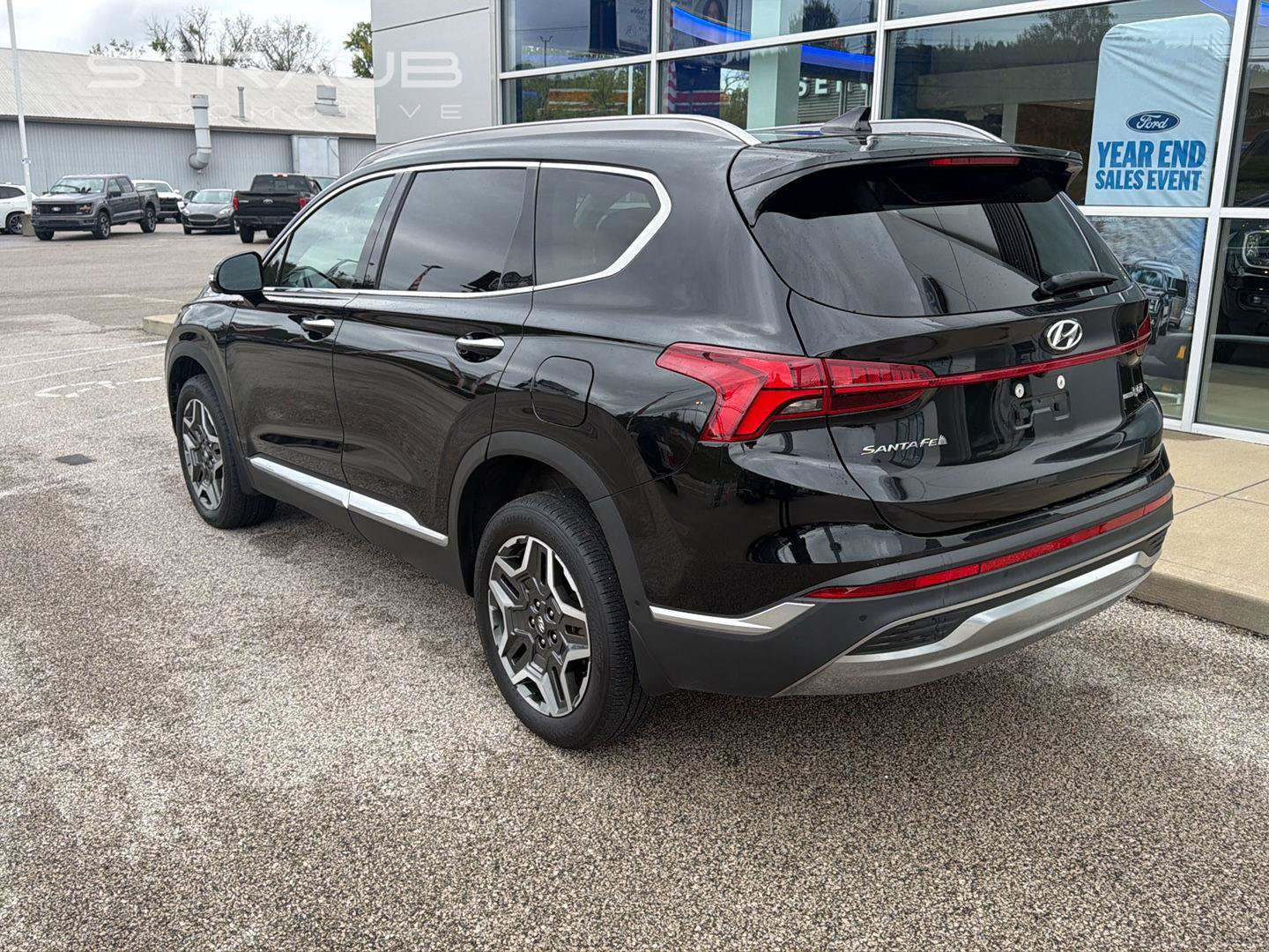 Used 2023 Hyundai Santa Fe Limited w/ Cargo Package AWD/4WD image 10