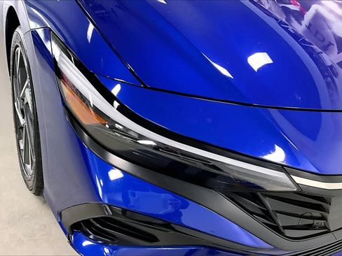 Used 2024 Hyundai Elantra SEL w/ Convenience Package image 28