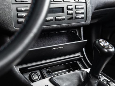 Used 2005 BMW M3 Base 2dr Convertible image 57