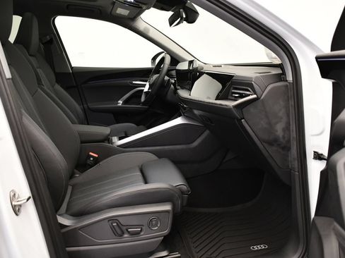 Used 2025 Audi Q5 Premium Plus w/ Premium Plus AWD/4WD image 47