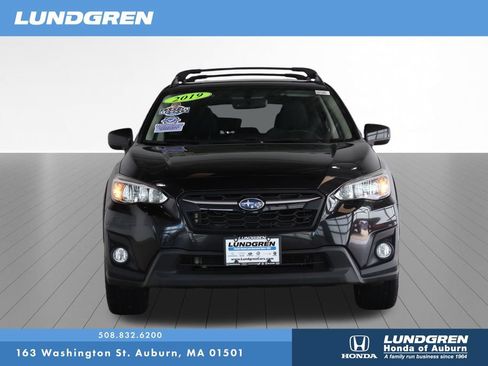 Used 2019 Subaru Crosstrek 2.0i Premium AWD/4WD image 2