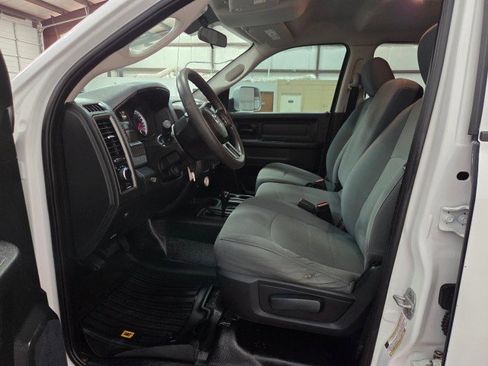 Used 2013 RAM 3500 Tradesman w/ Chrome Appearance Group image 6