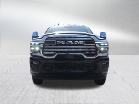 New 2026 RAM 3500 Longhorn image 9